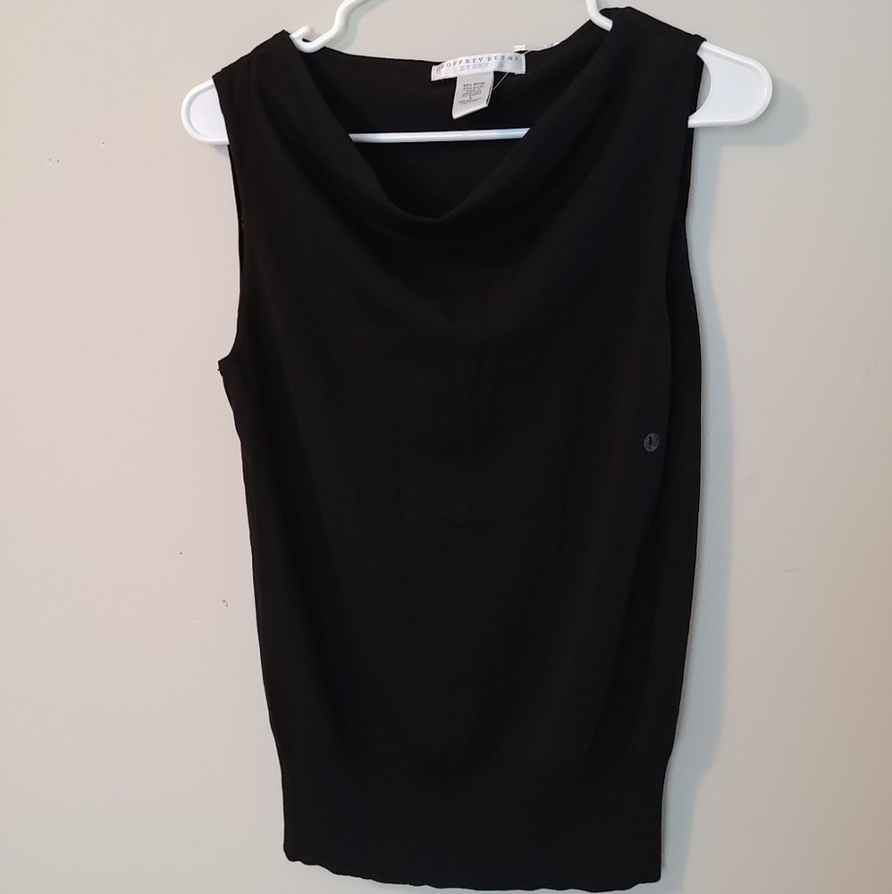 Black‎ Cowl Neck Top